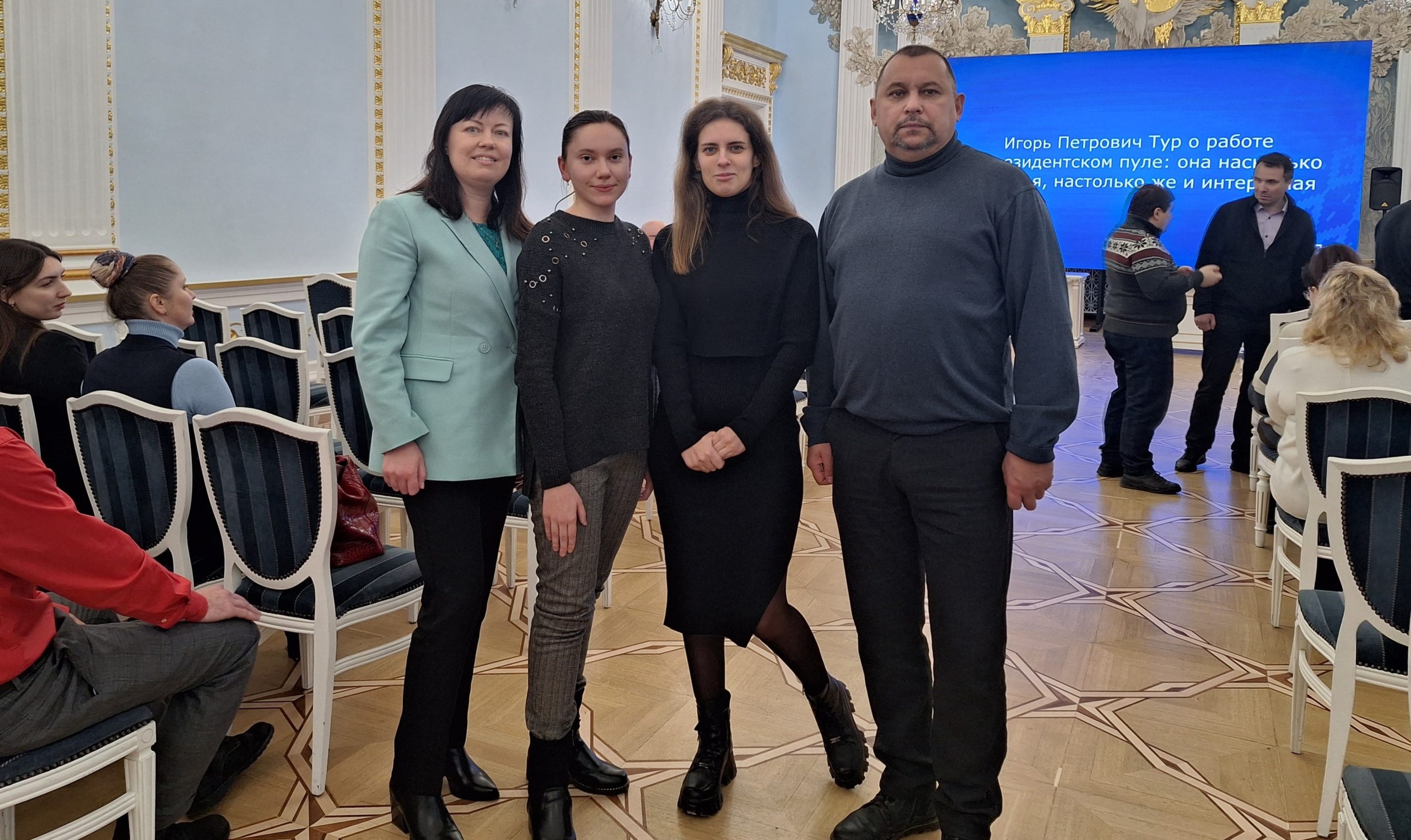 Аб працы ў прэзідэнцкім пуле